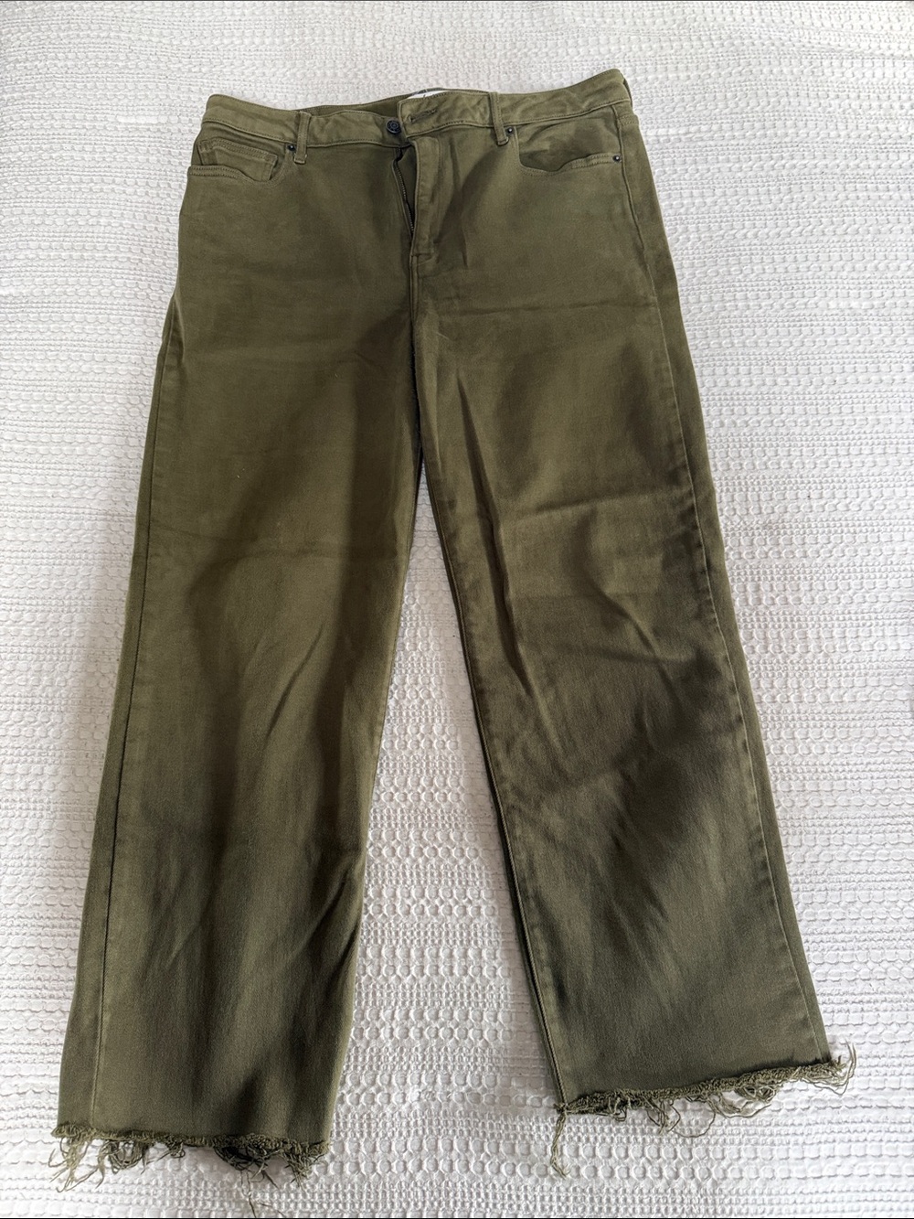 Carly Jean Los Angeles Olive Green Straight-Leg Women's Jeans